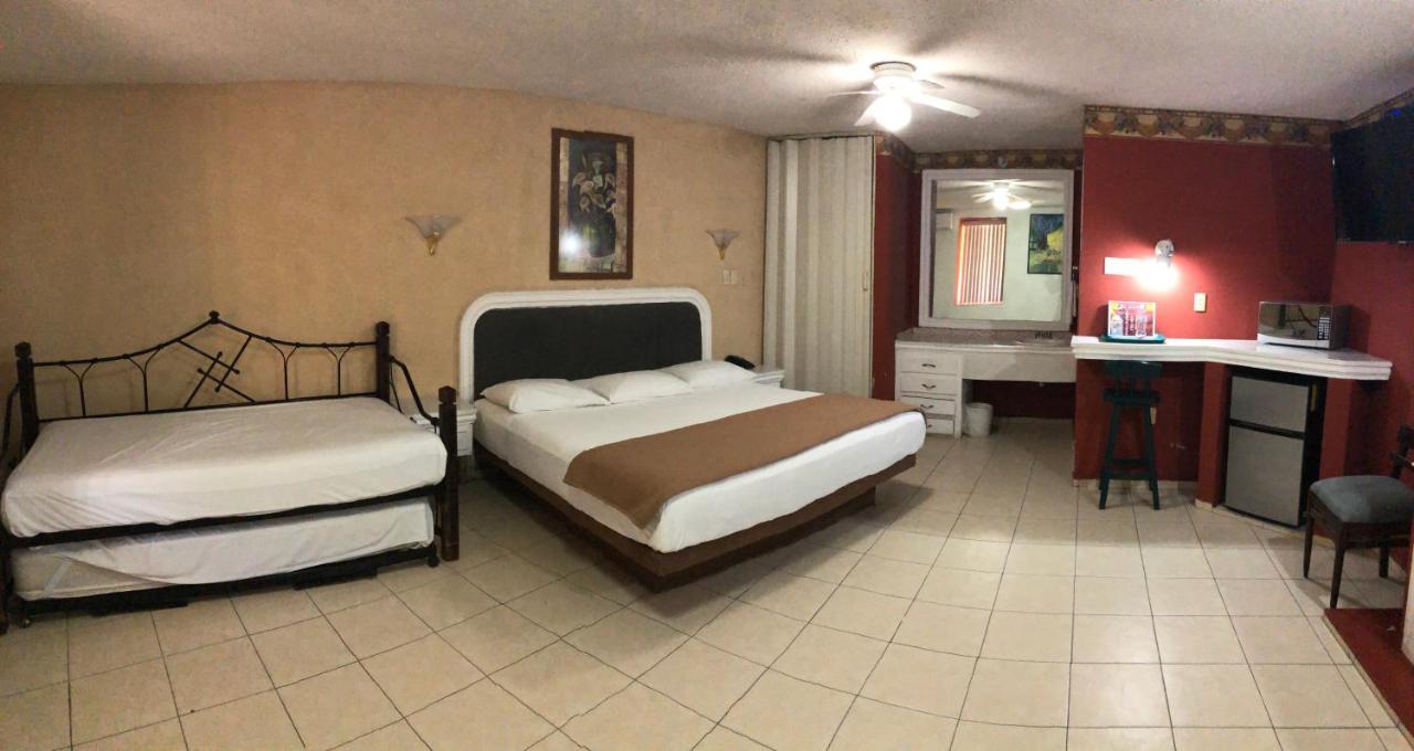 Hotel Suites Ejecutivas سيوداد ماديرو المظهر الخارجي الصورة