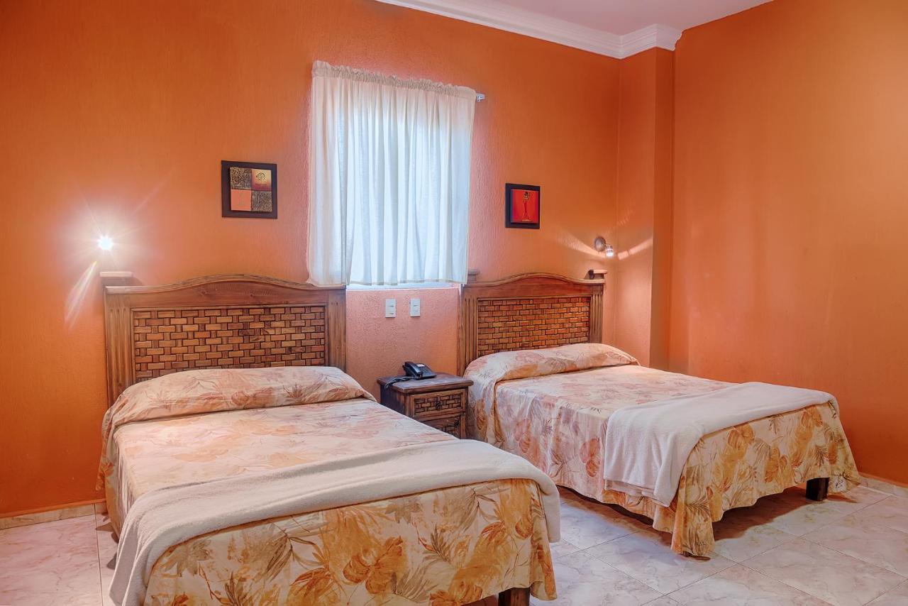Hotel Suites Ejecutivas سيوداد ماديرو المظهر الخارجي الصورة